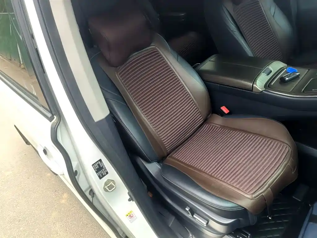 GAC Motor Trumpchi M8 2022 — фото 25