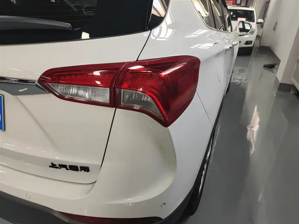 Buick Envision Plus 2019 — фото 24
