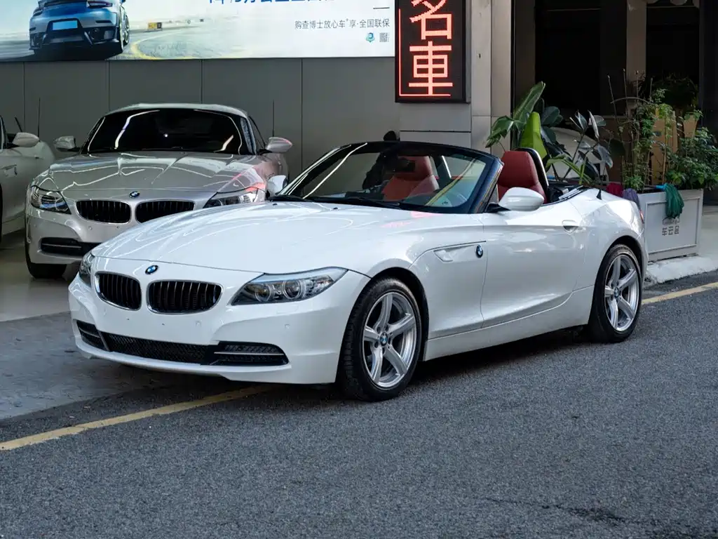 BMW Z4 2011 — фото 1