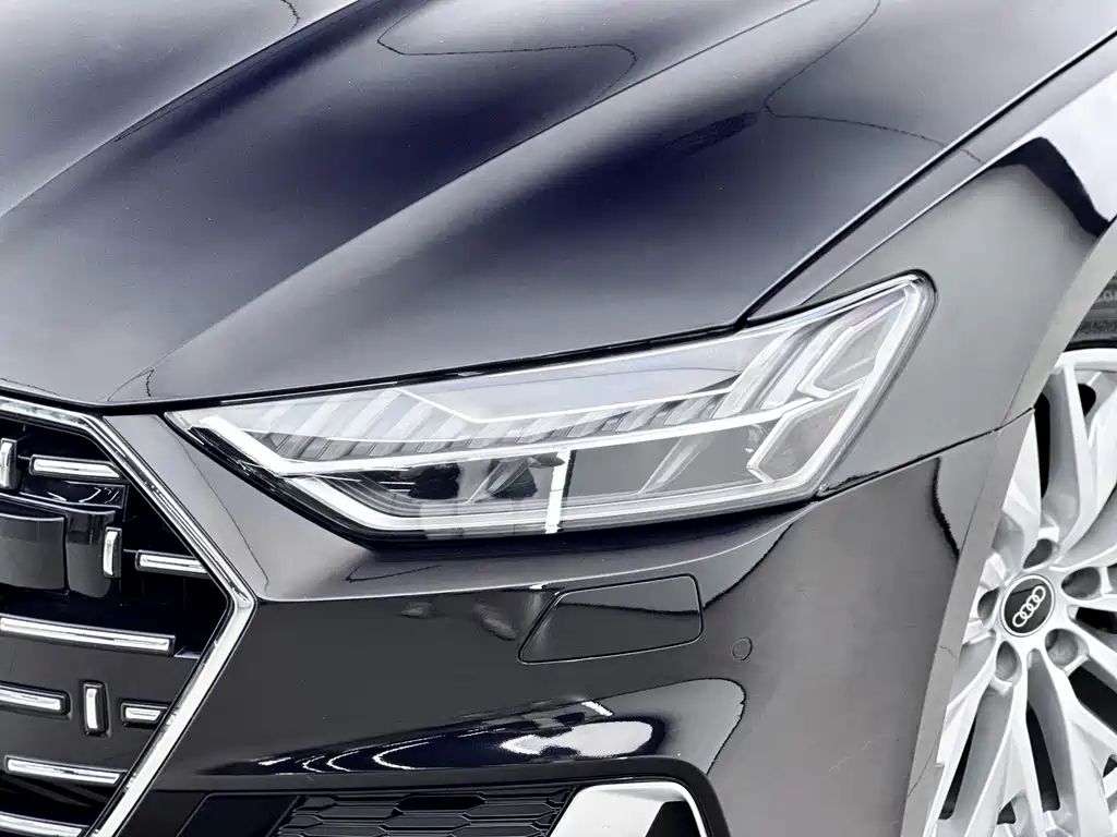 Audi A7L 2024 — фото 11