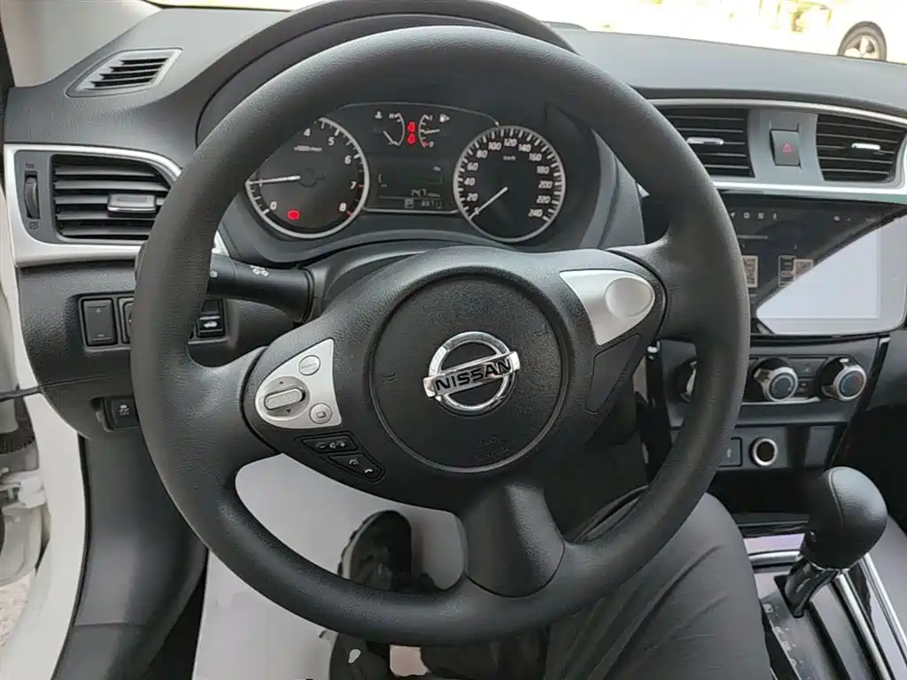 Nissan Sylphy 2020 — фото 11