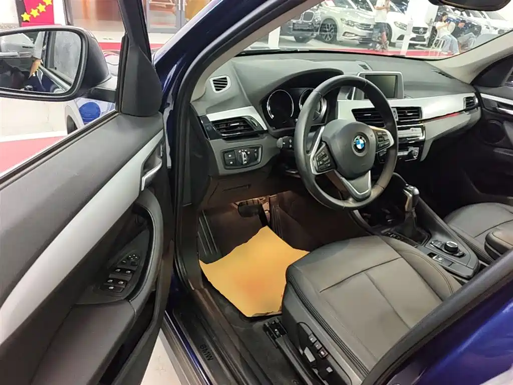 BMW X1 2019 — фото 16