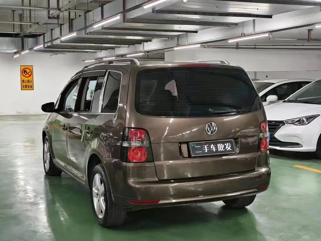 Volkswagen Touran 2014