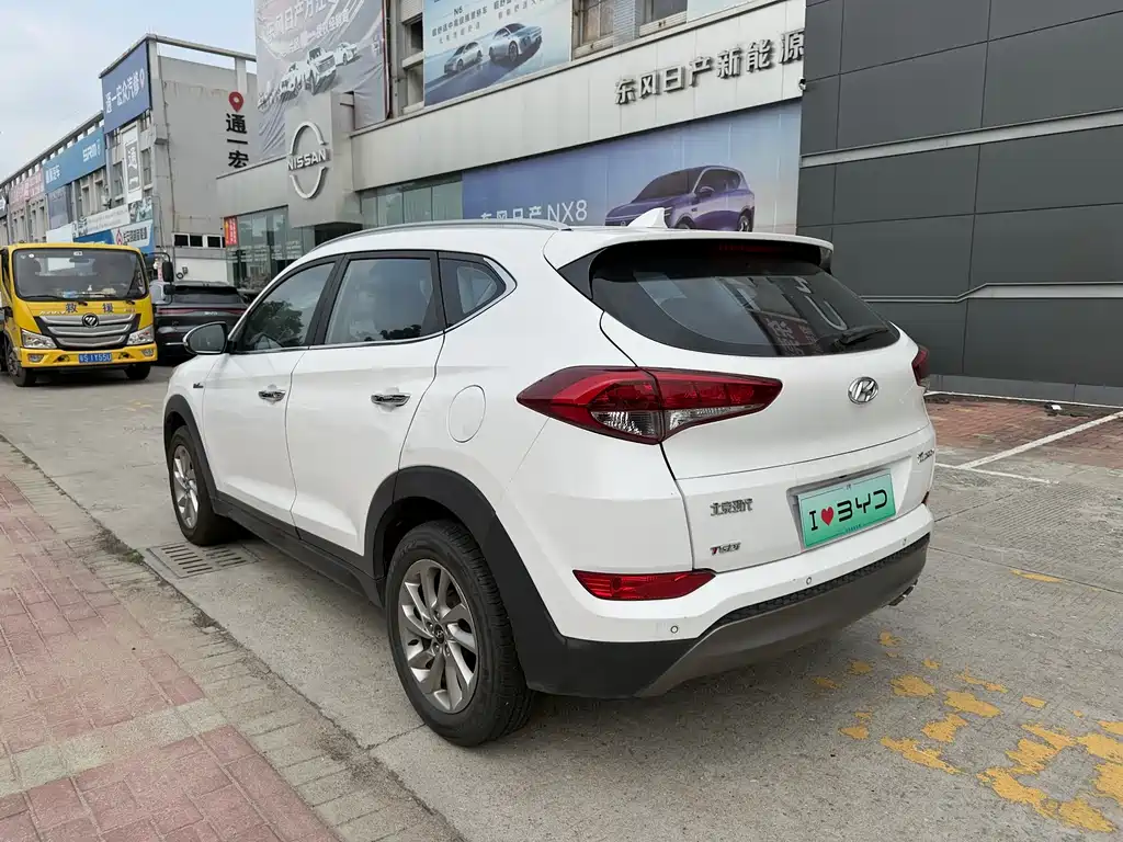 Hyundai Tucson 2016 — фото 9