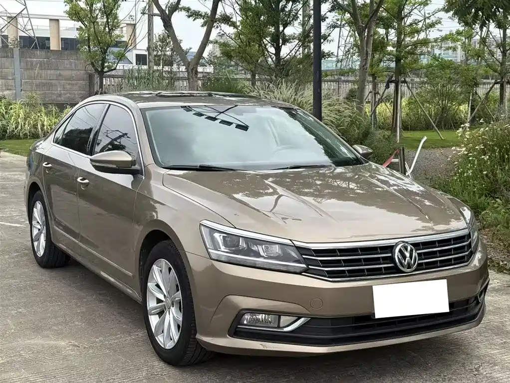 Volkswagen Passat 2016 — фото 3