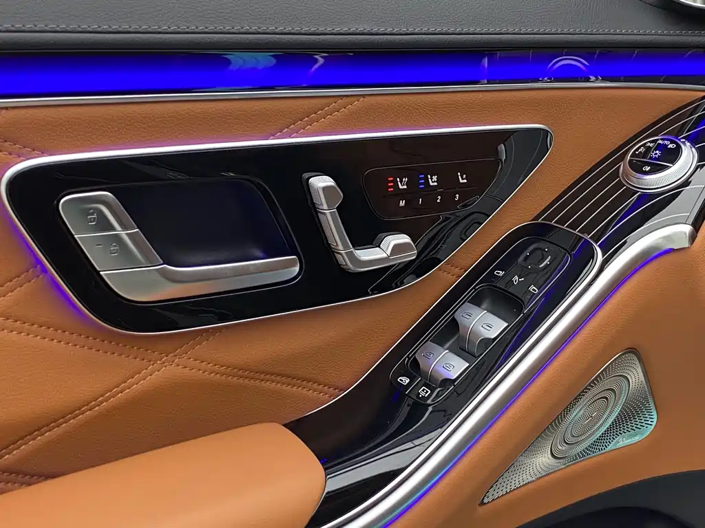 Mercedes-Benz Maybach S-Class 2023 — фото 22
