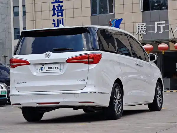 Buick GL8 2020