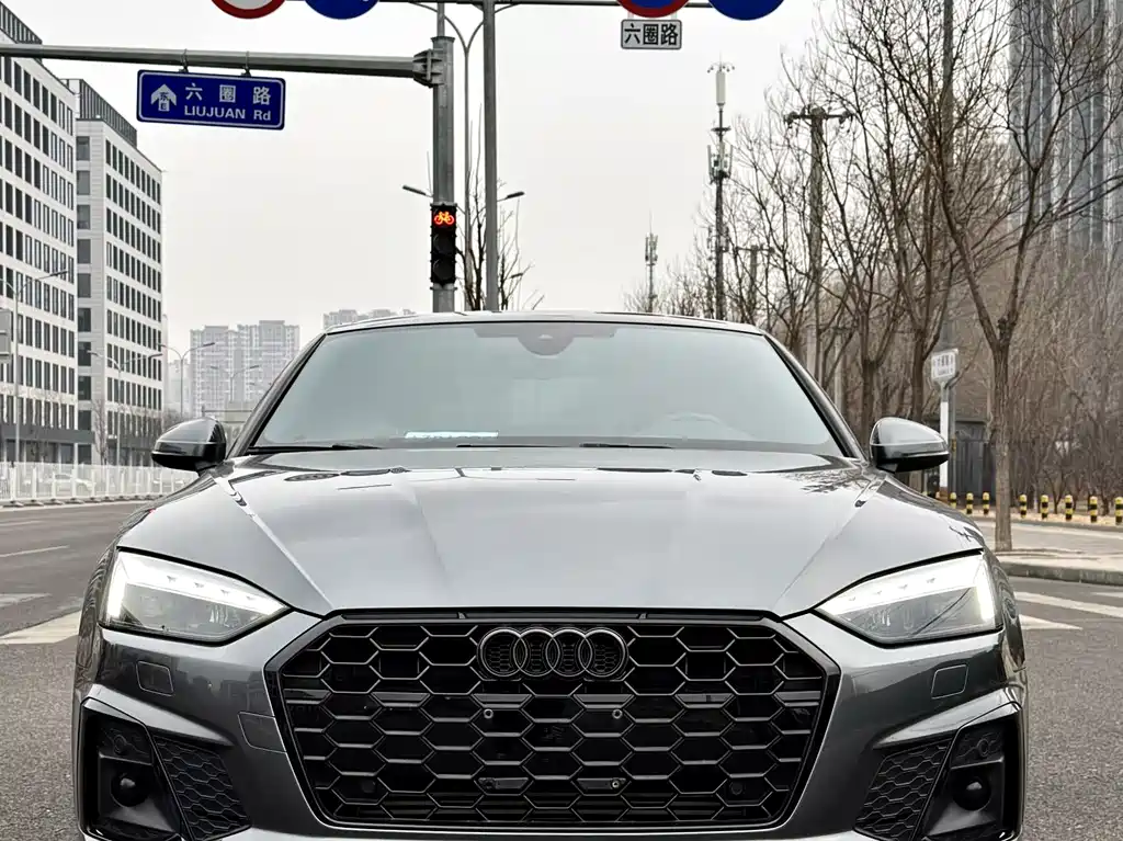 Audi A5 2022 — фото 2