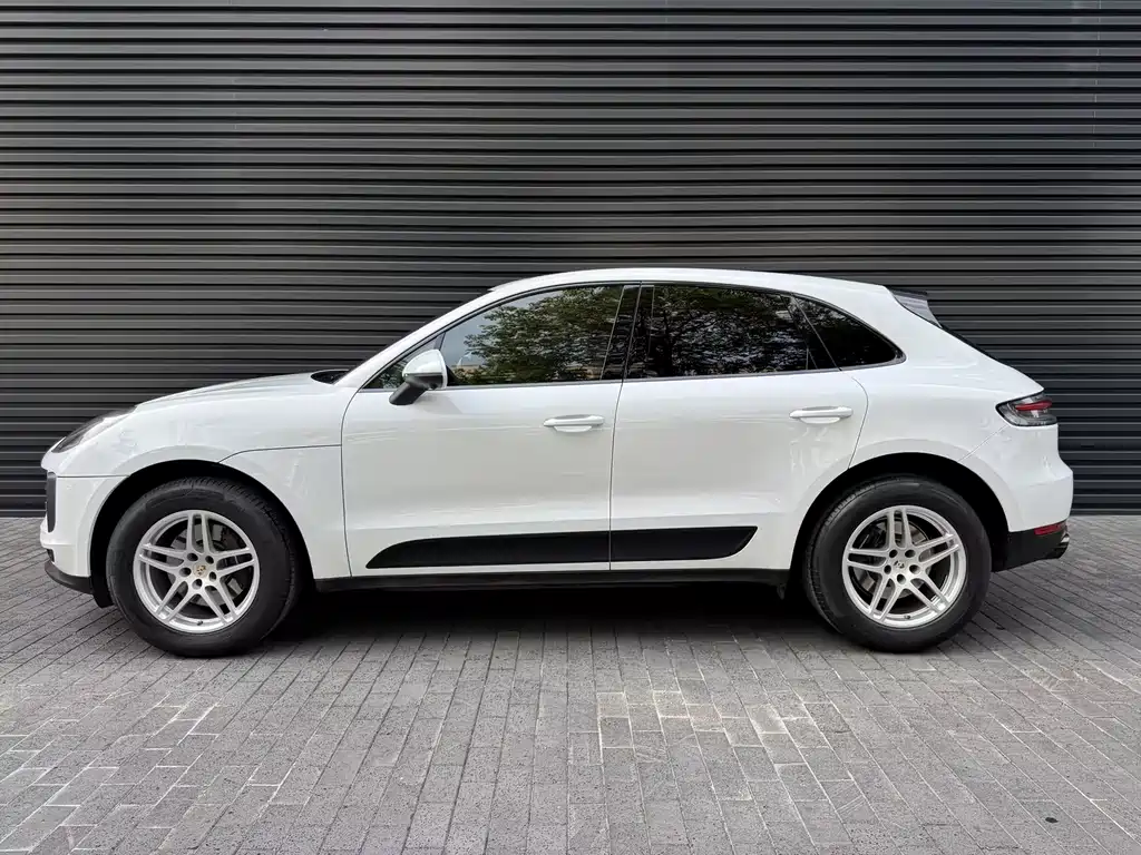 Porsche Macan 2019 — фото 2