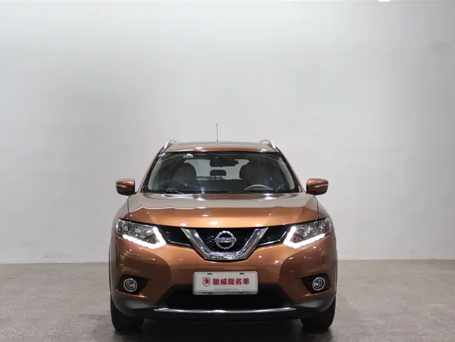 Nissan X-Trail 2015 — фото 2