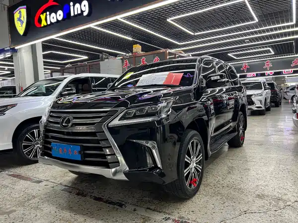 Lexus LX 2016