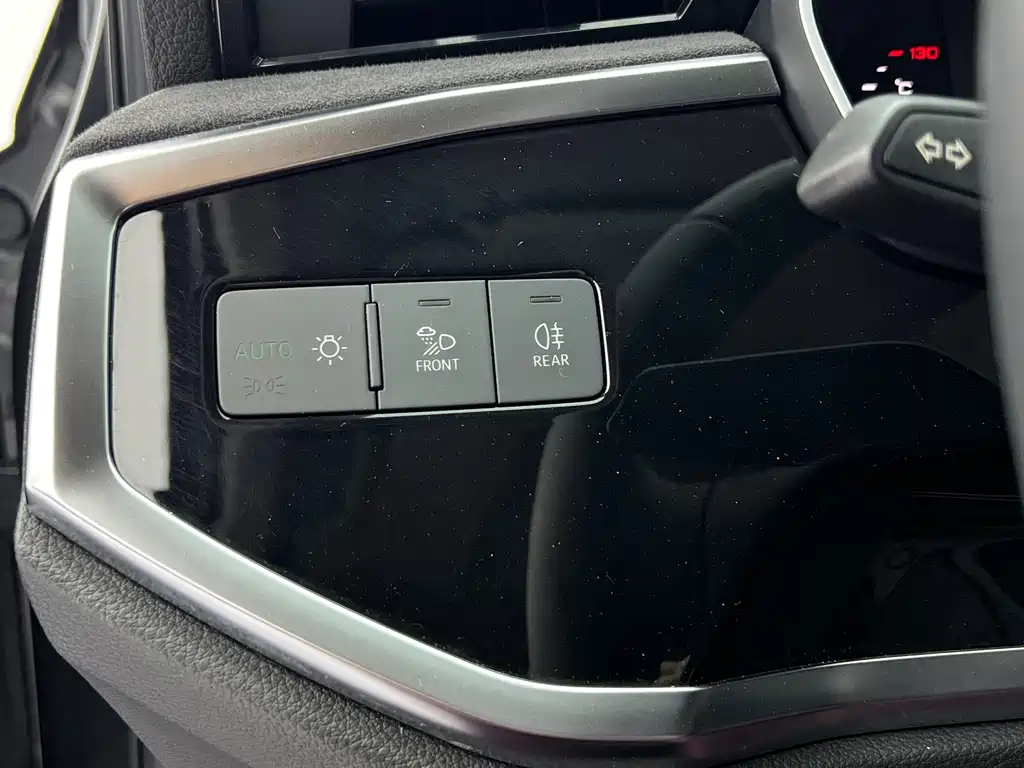 Audi Q3 2022 — фото 16