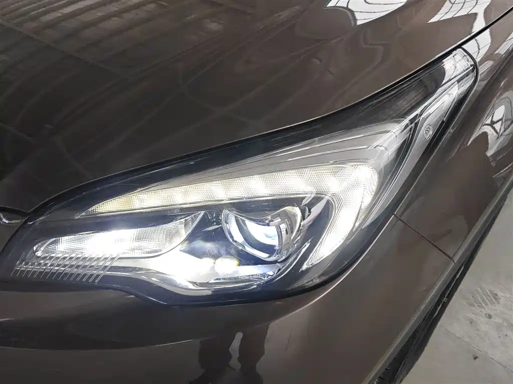 Buick Envision Plus 2019 — фото 24