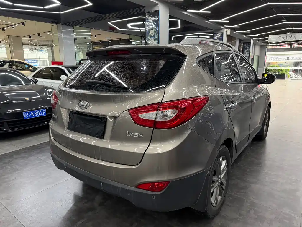 Hyundai ix35 2014 — фото 14