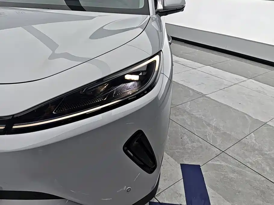 BYD Sealion 05 EV 2025 — фото 5