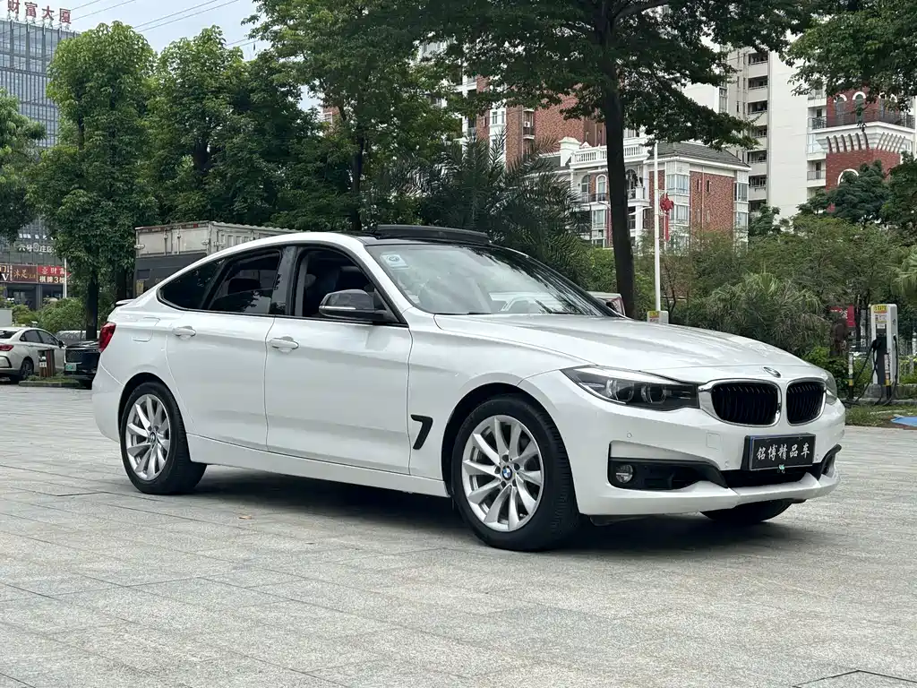 BMW 3 Series GT 2018 — фото 3