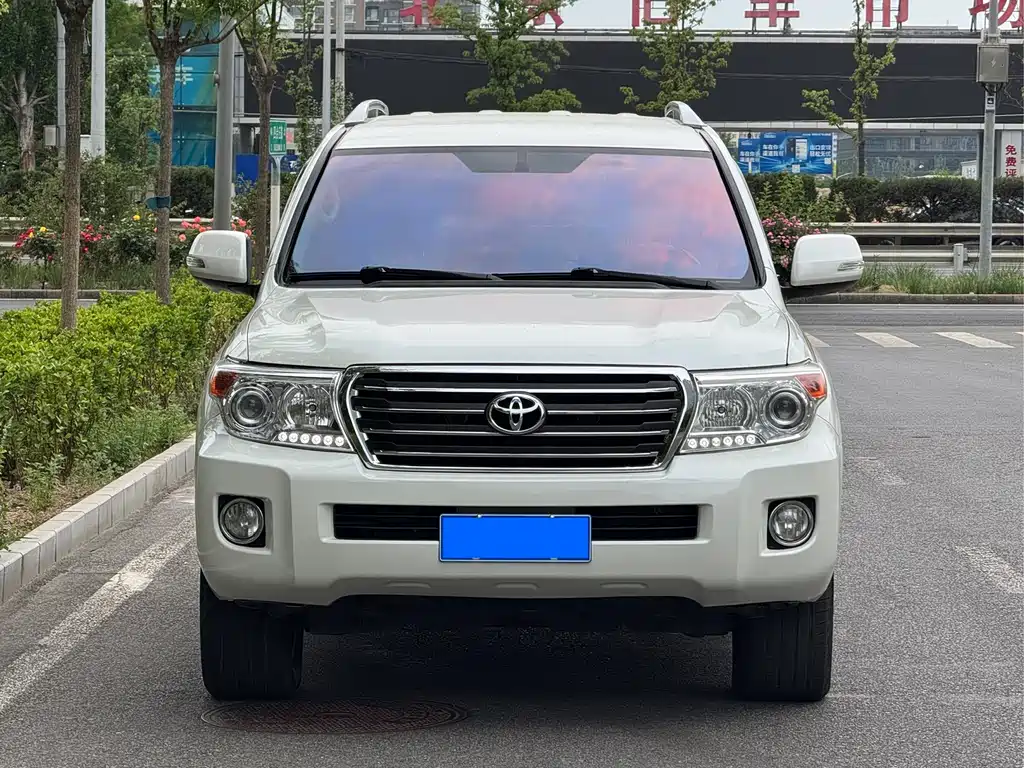 Toyota Land Cruiser 2016