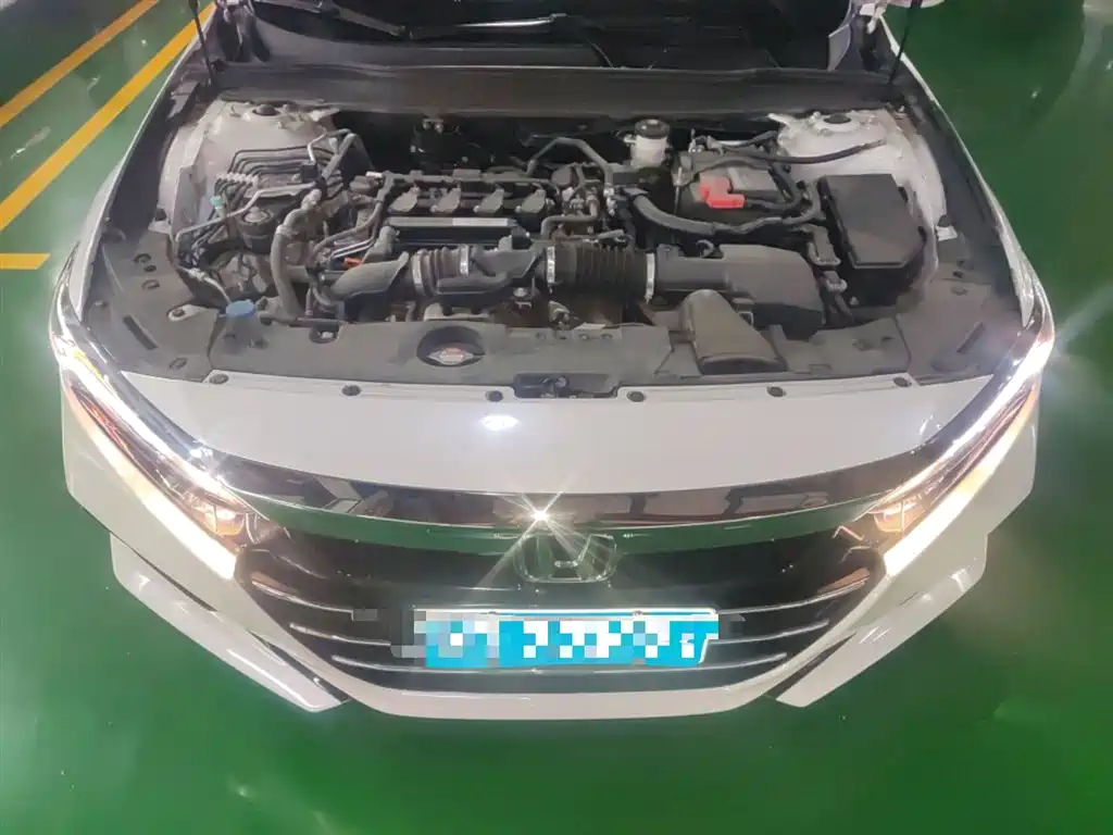 Honda Accord 2022 — фото 16