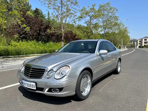 Mercedes-Benz E-Class 2007