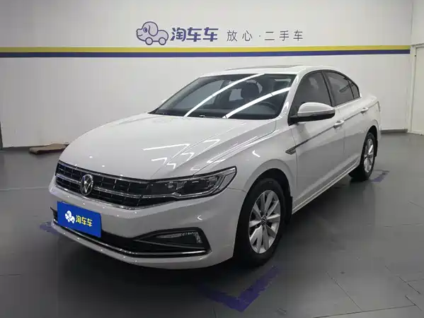Volkswagen Bora 2022