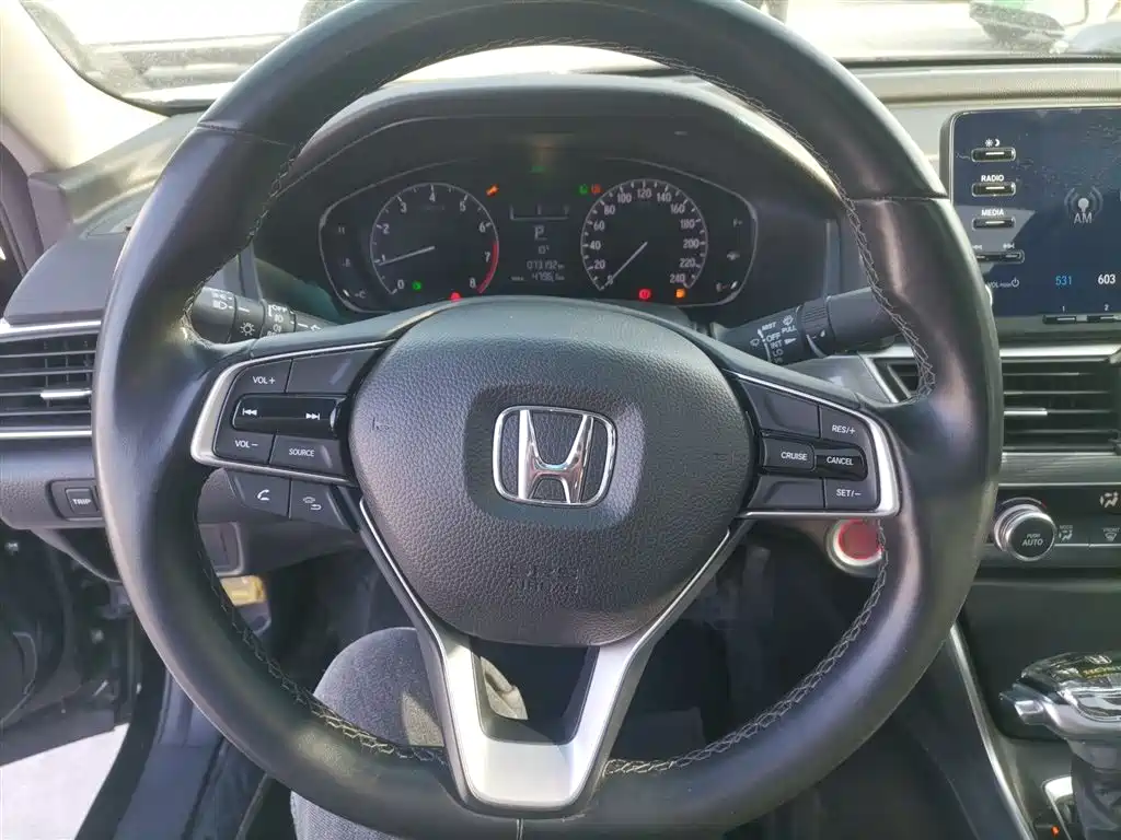 Honda Accord 2021 — фото 11