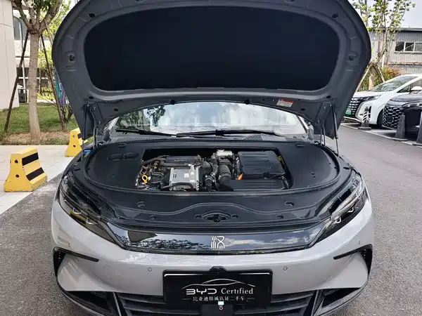 BYD Han 2025