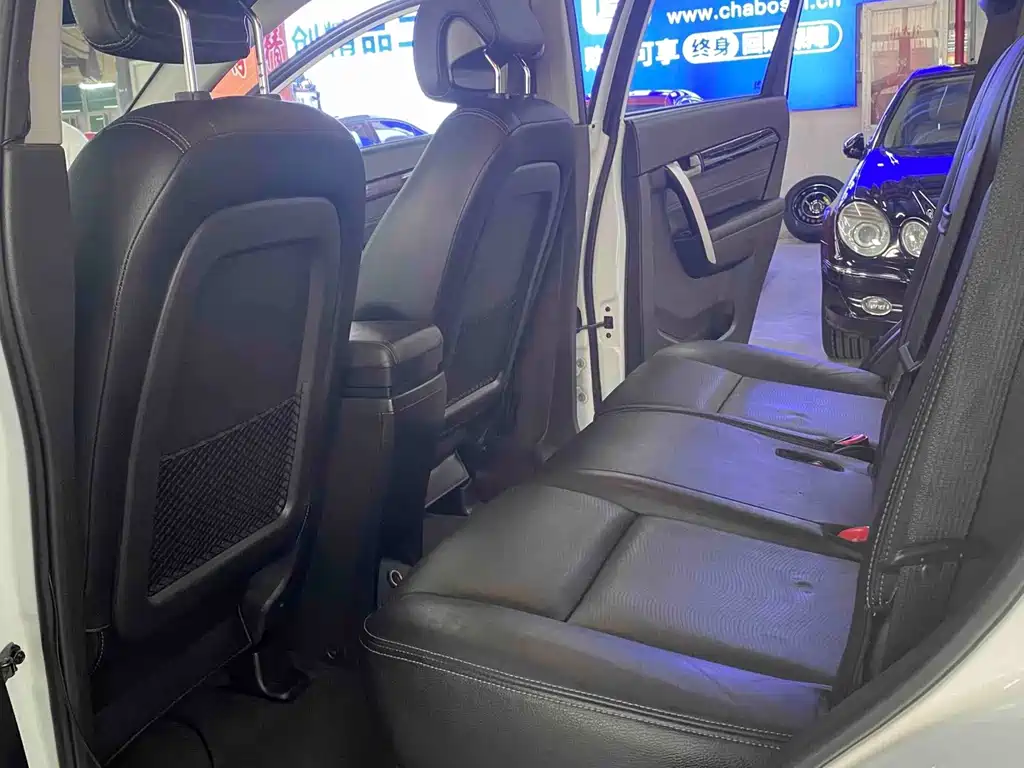Chevrolet Captiva 2015 — фото 10