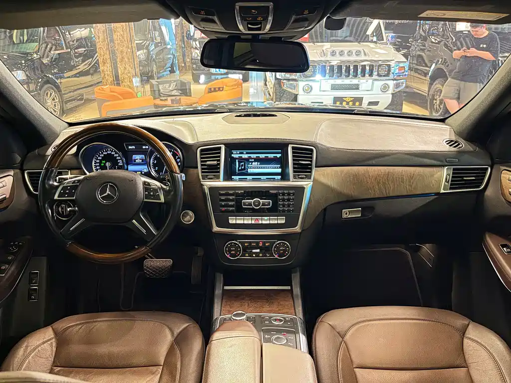 Mercedes-Benz GL-Class 2015 — фото 12