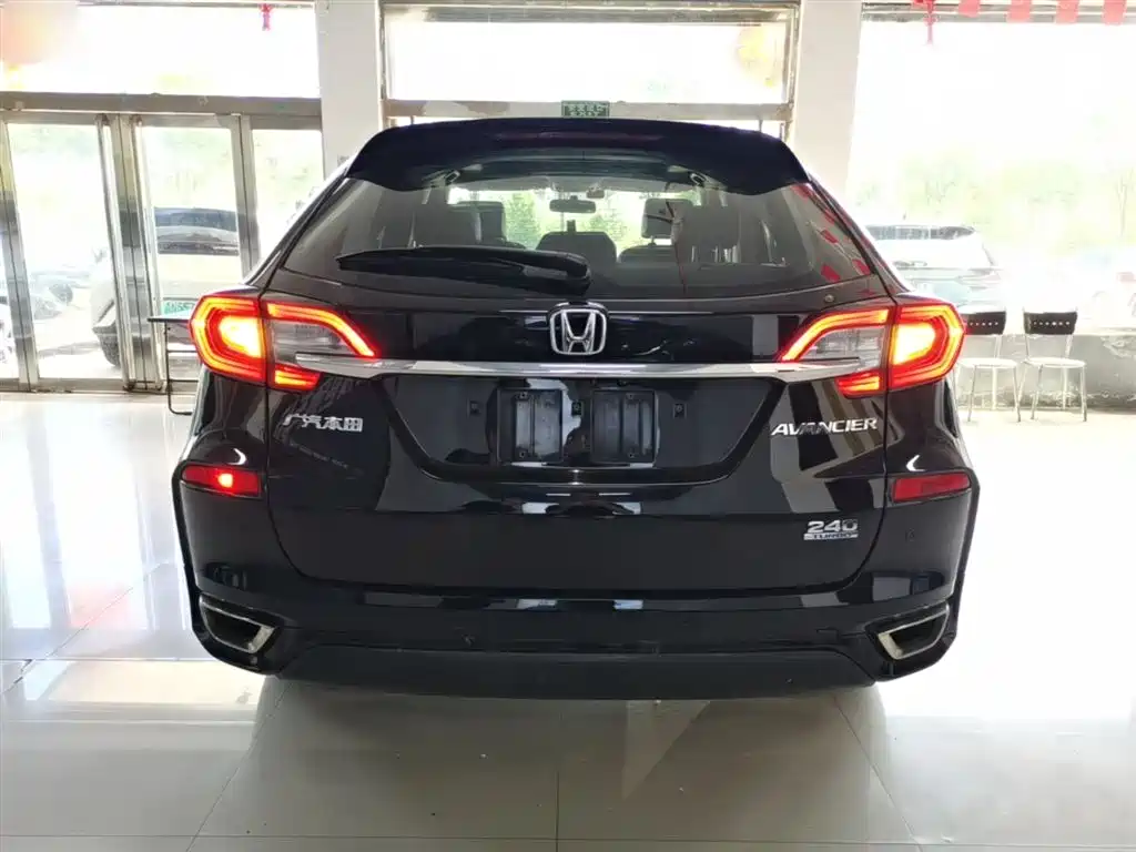 Honda Avancier 2018 — фото 6