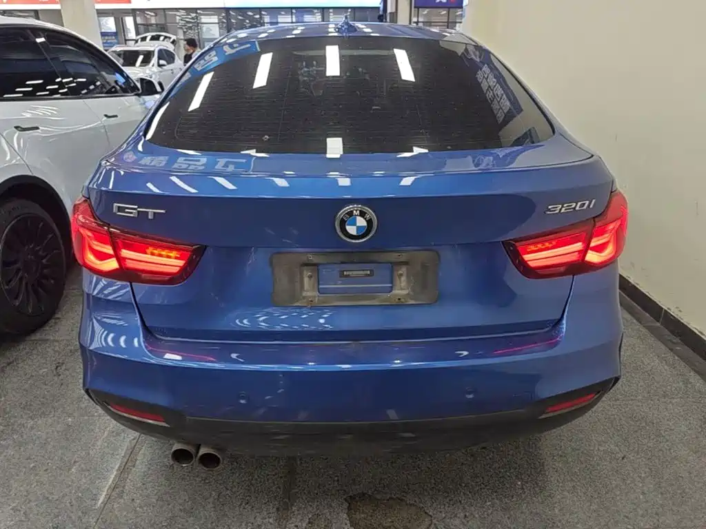 BMW 3 Series GT 2020