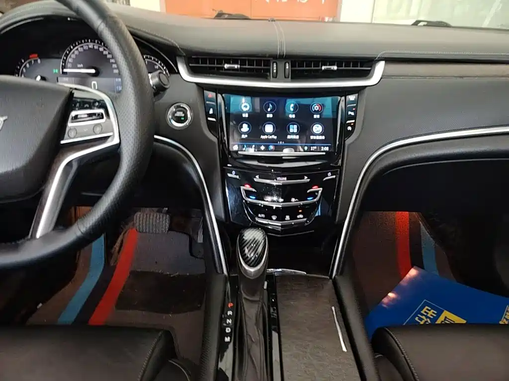 Cadillac XTS 2019 — фото 13