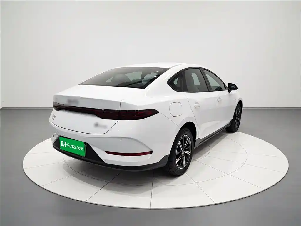 BYD Qin PLUS 2025 — фото 6