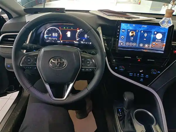 Toyota Camry 2022