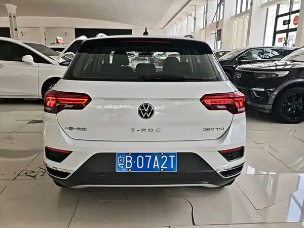 Volkswagen T-Roc 2023