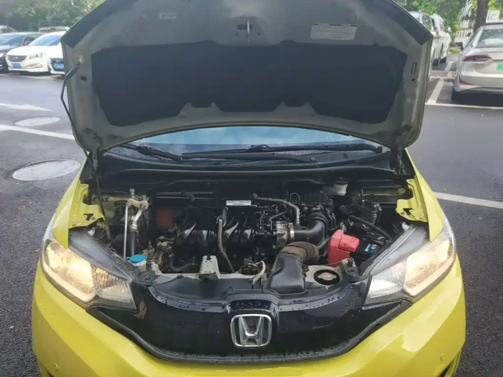 Honda Fit 2016 — фото 20