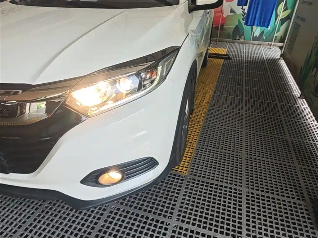 Honda Vezel 2022 — фото 24