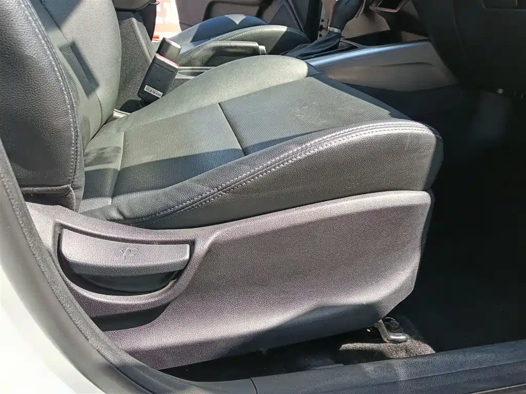Kia KX3 2017 — фото 16