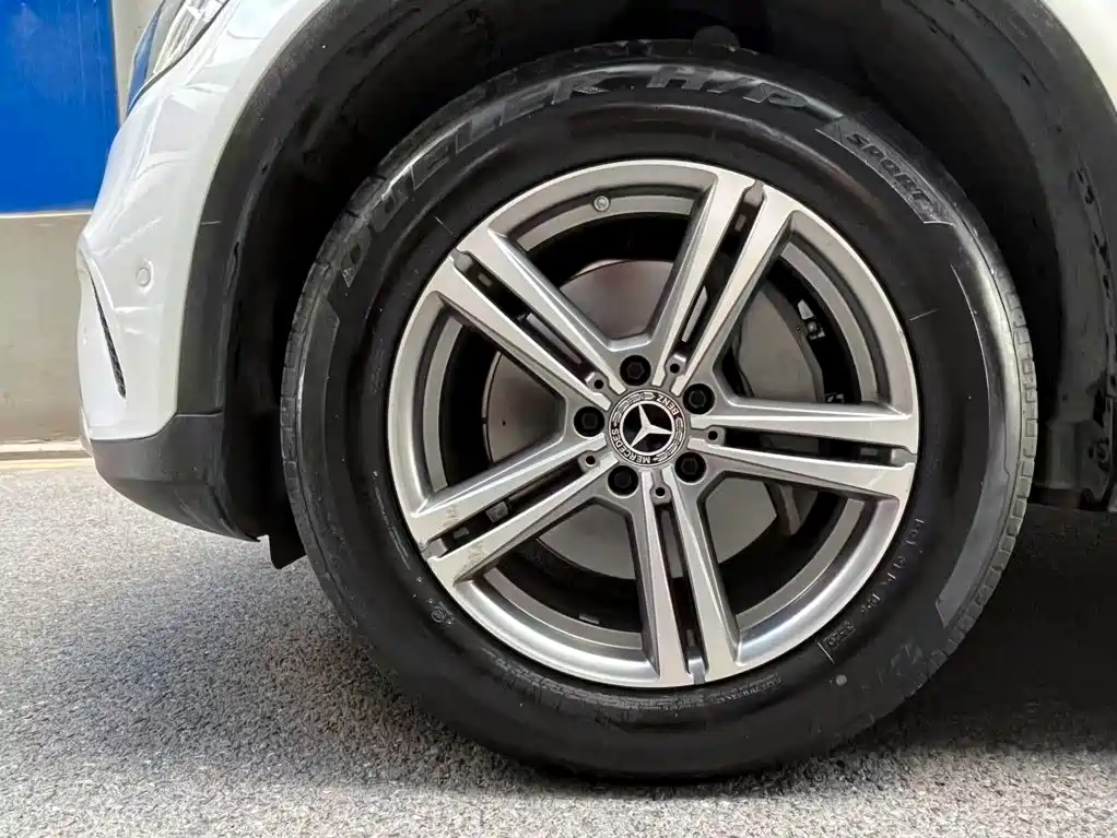 Mercedes-Benz GLC 2020