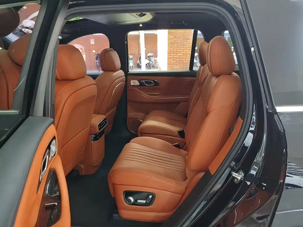 Geely Galaxy M9 2025 — фото 11
