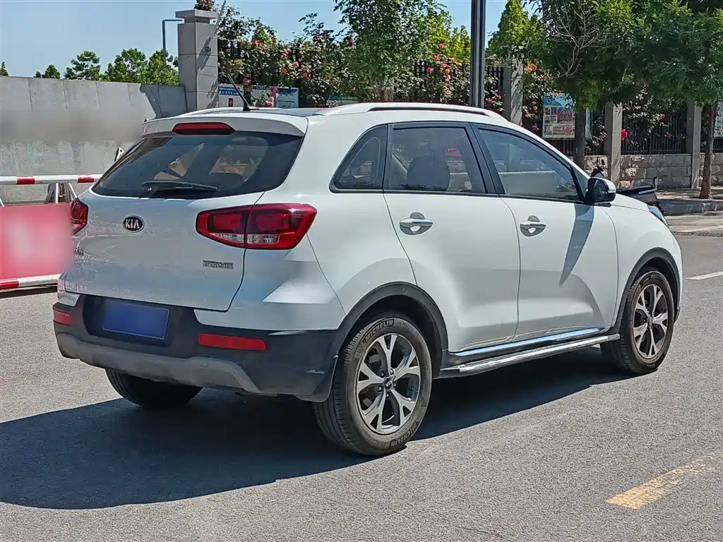 Kia KX3 2017 — фото 25