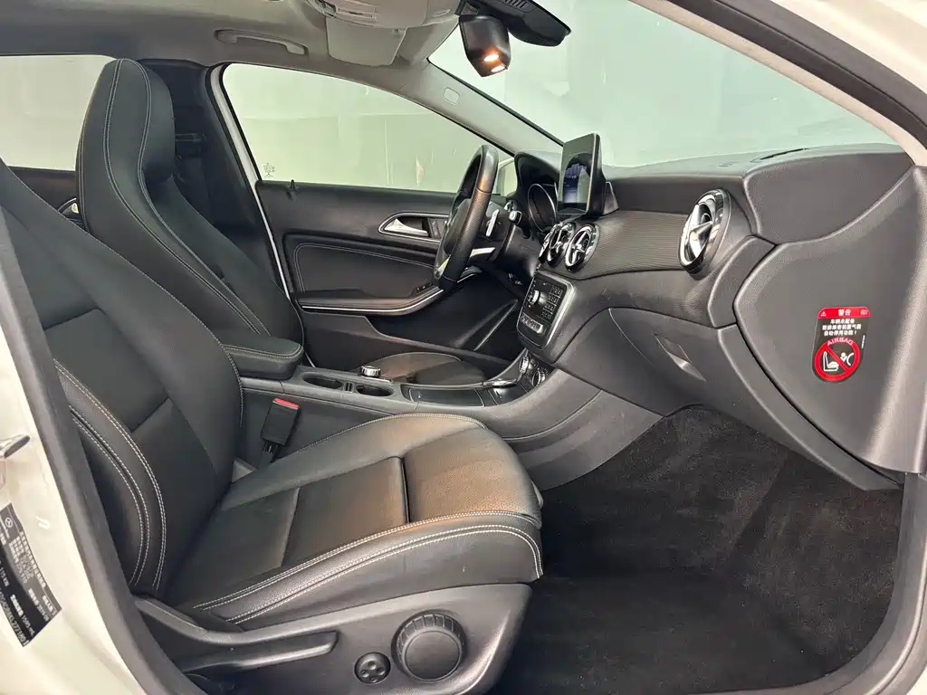 Mercedes-Benz GLA 2020 — фото 14