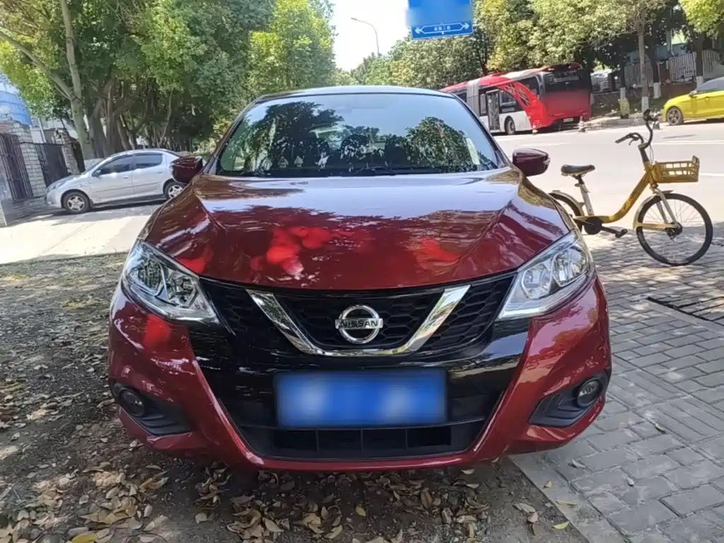 Nissan Tiida 2017