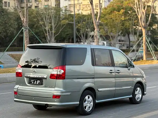 Dongfeng Yuxuan 2009