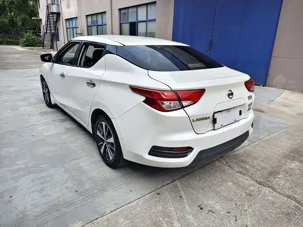 Nissan Bluebird 2017