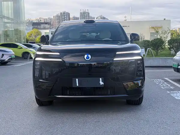 Denza N8L 2025