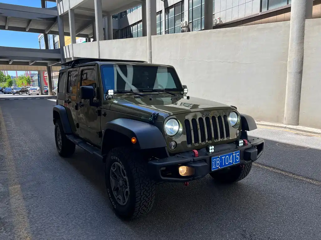 Jeep Wrangler 2016 — фото 2