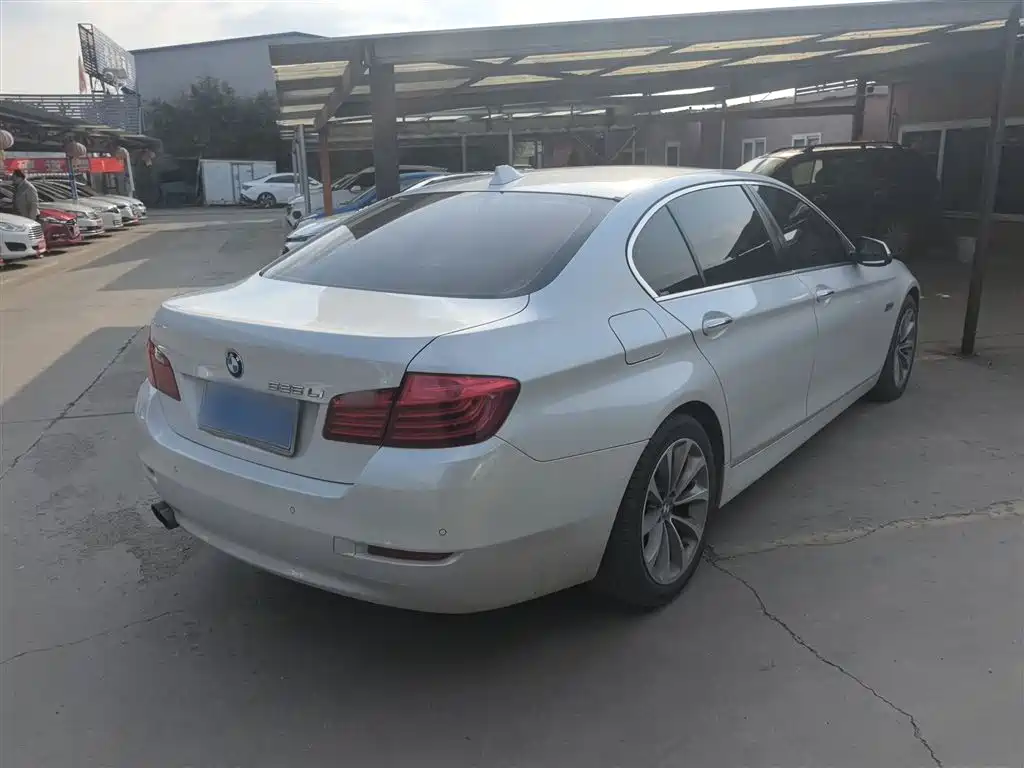 BMW 5 Series 2017
