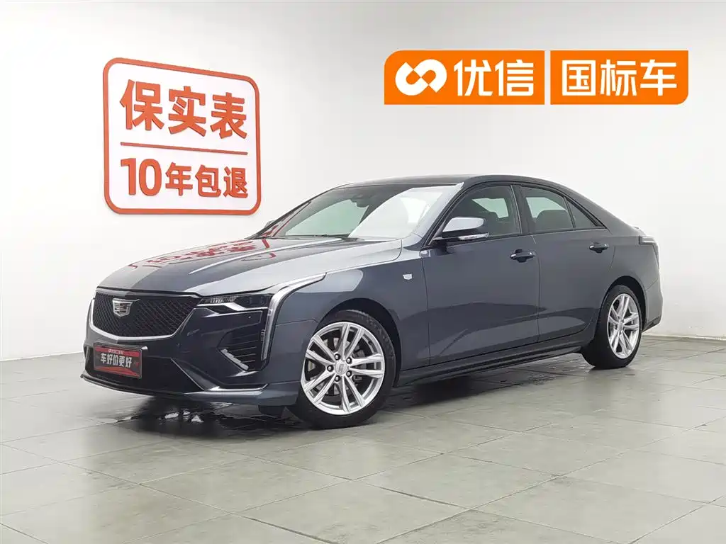Cadillac CT4 2022