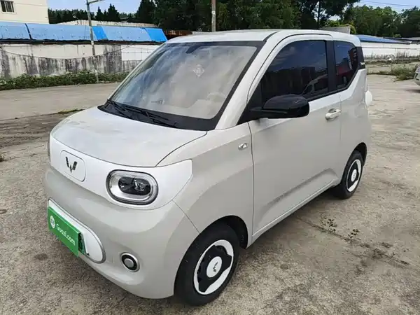 Wuling Hongguang MINIEV 2025
