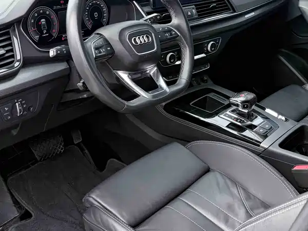 Audi Q5L 2023